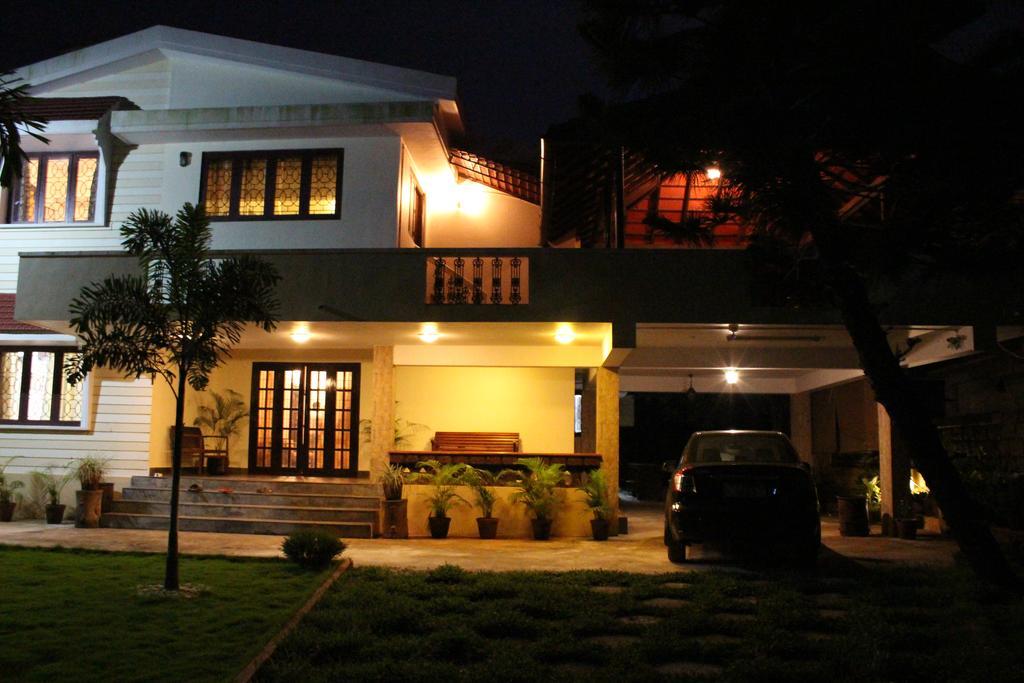 Urban Retreat Homestay Mangalore Dış mekan fotoğraf